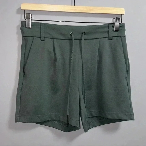 Only - Poptrash  Easy Shorts - Picture 1 of 5